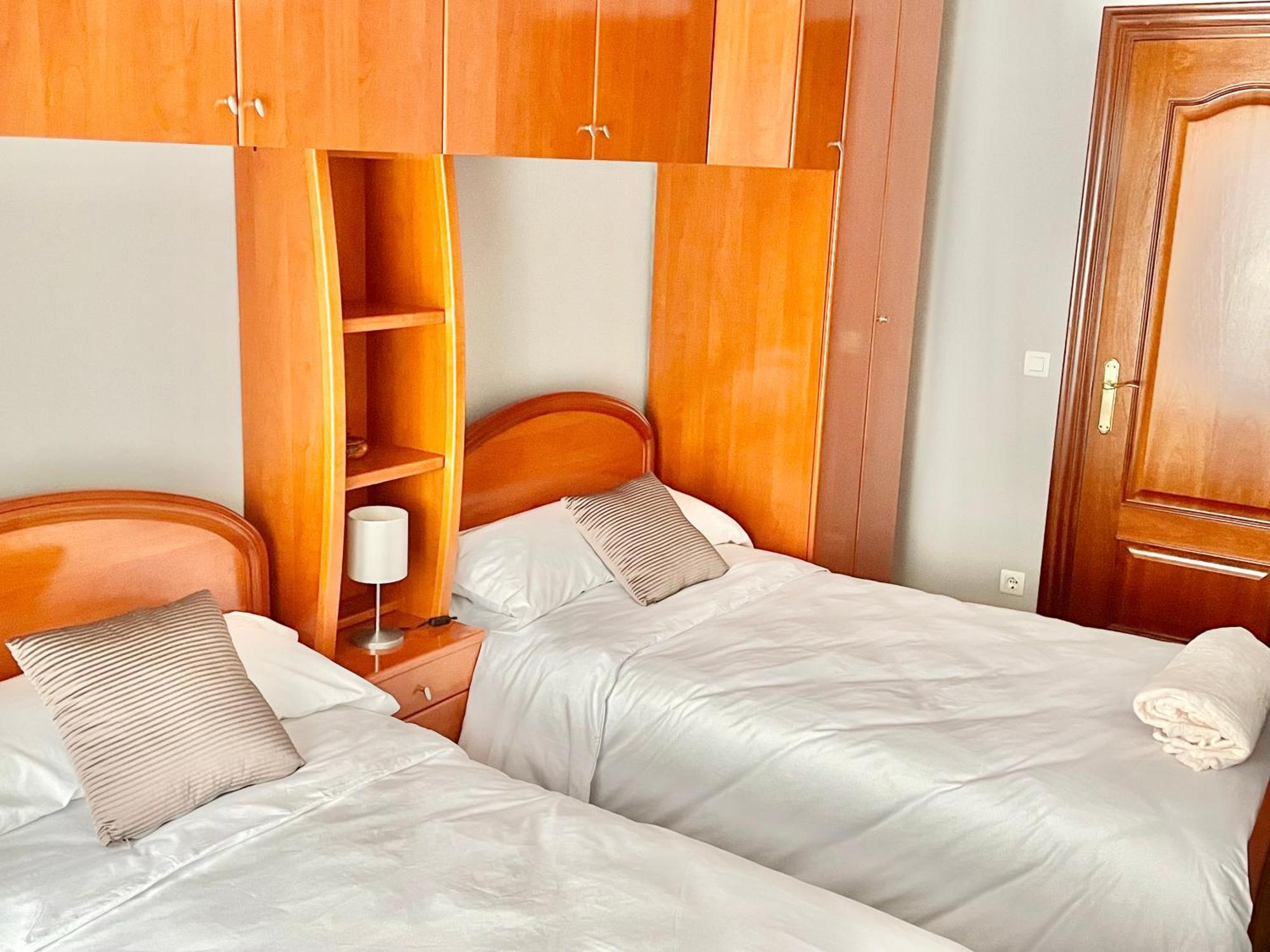 Apartamento Casa Lur Wifi Y Parking Privado Incluido Gijón Exterior foto